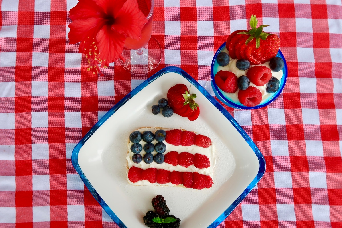A Flavorful Fourth of July With Crescent Home Tableware!