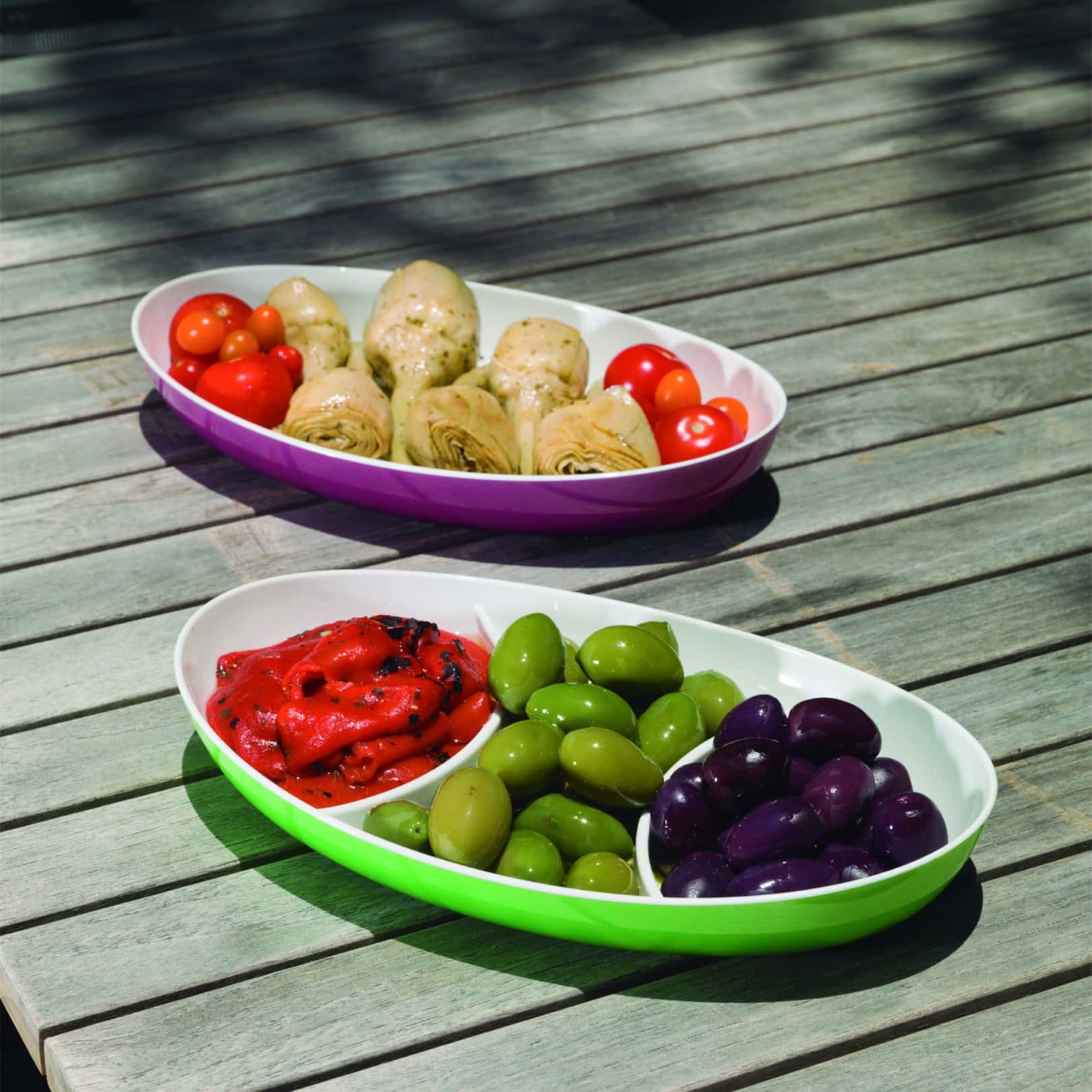 olives in coco oval serving trays