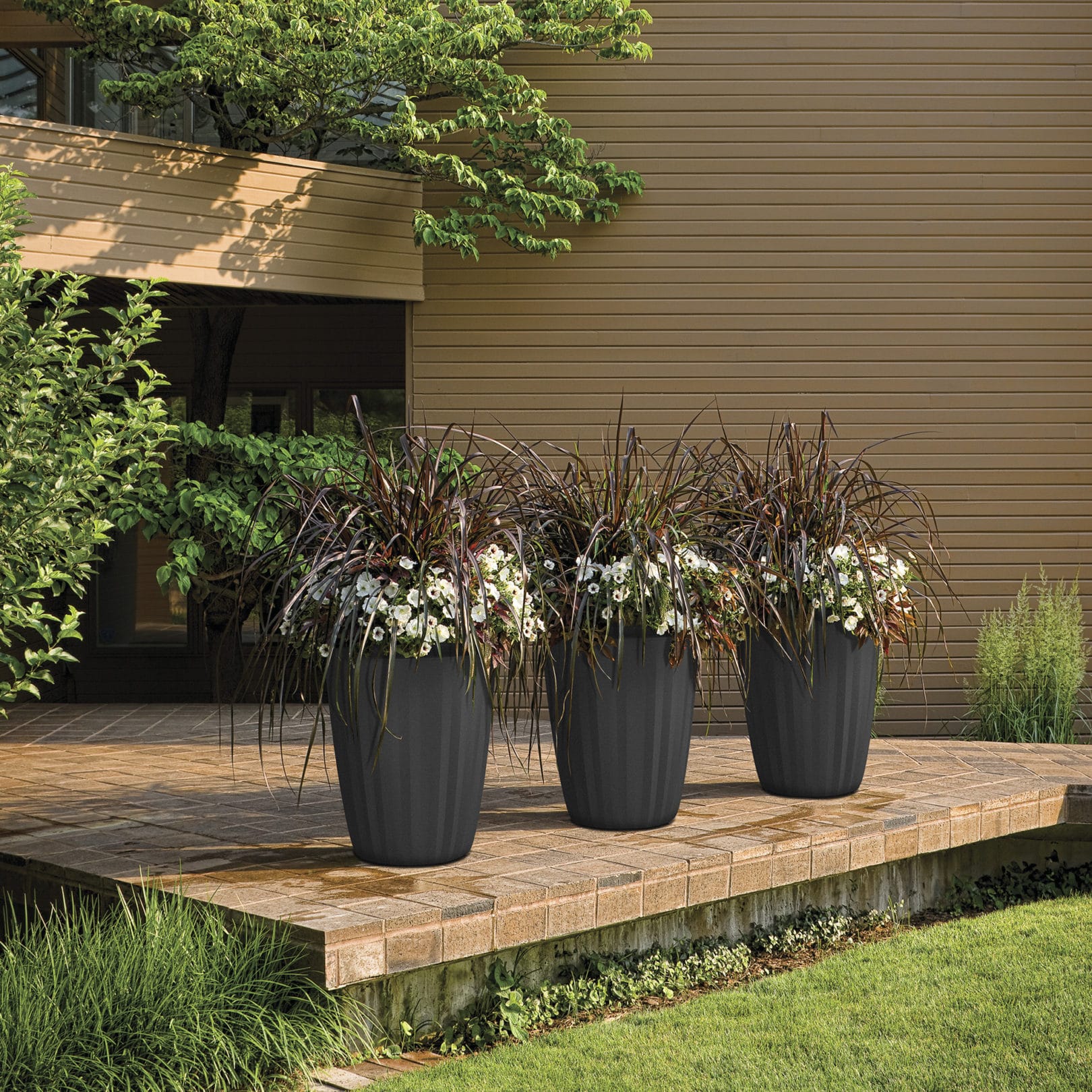 Outdoor Planters, Patio Planters & Plant Pots