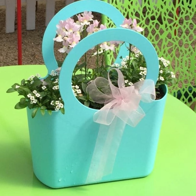 gabrielle gift bag for bridal shower