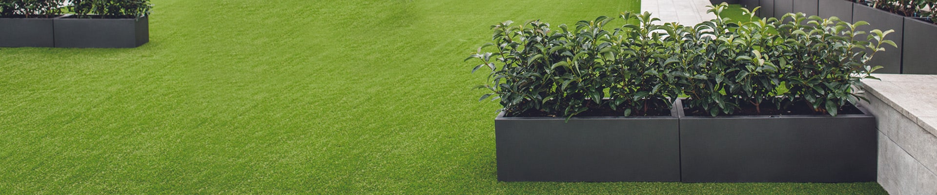 Ferrum Metal Planter Boxes on Beautiful Green Tarp