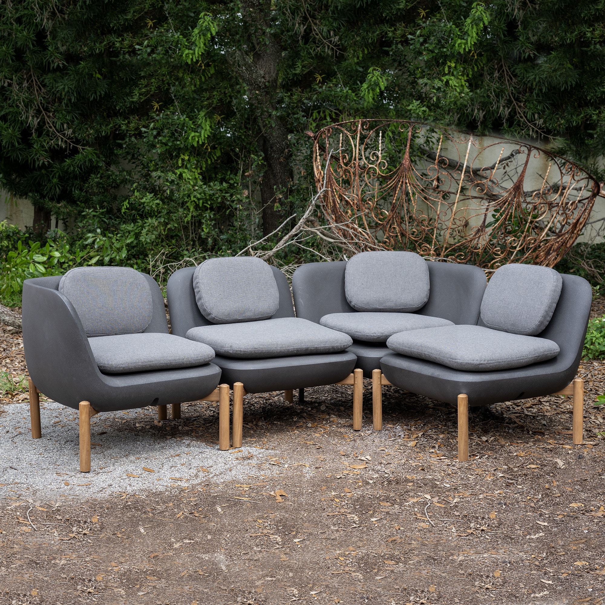 Elements Outdoor Sectional Sofa InOu Shadow